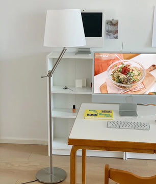 Eichholtz Medea Floor Lamp