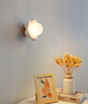 Bloom Flower Wall Lamp