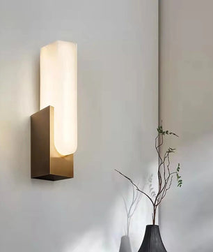 Agatha Wall Lamp