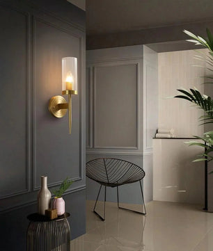 Alouette Wall Lamp
