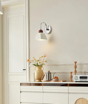 Alma Wall Light