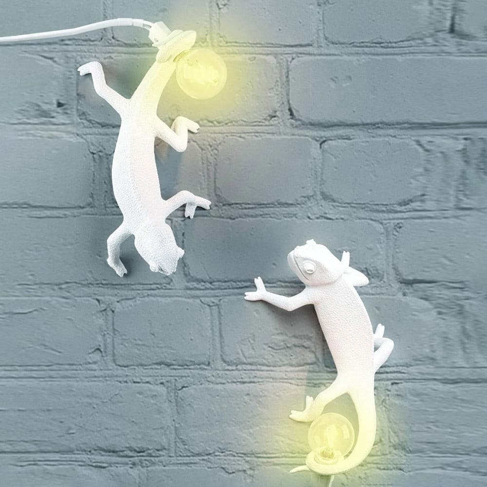 Chameleon Wall Lamp