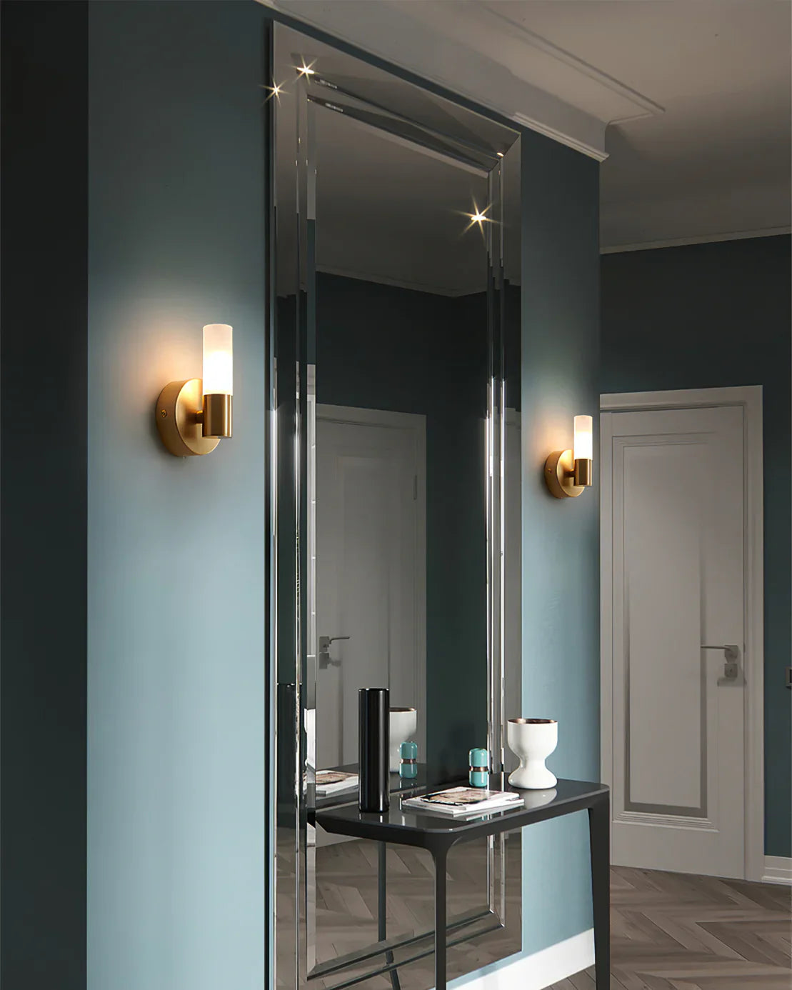Barton Wall Lamp