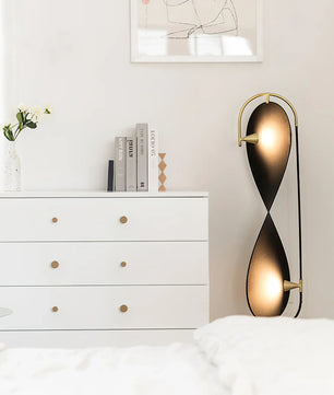 Infinite Floor Lamp