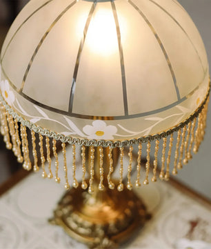 Tassel Flower Table Lamp
