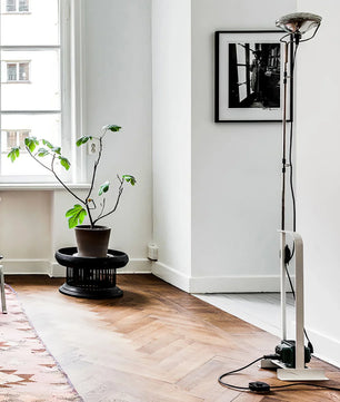 Toio Floor Lamp