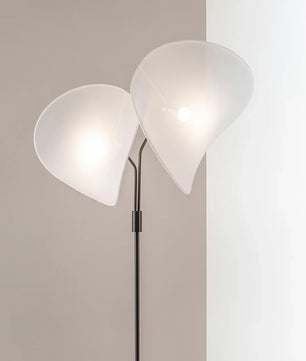 Manta Floor Lamp