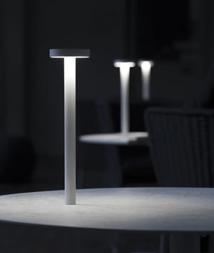 Tetatet Built-in Battery Table Lamp