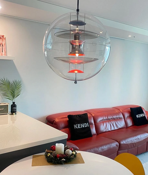 VP Globe Pendant Light