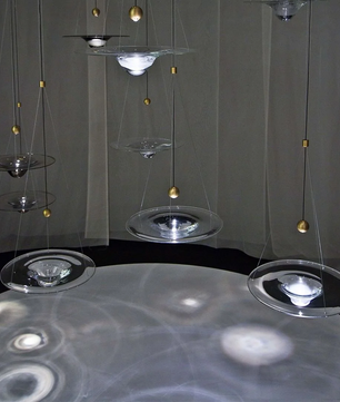 Momento Pendant Light
