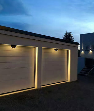 Mezzaluna Half-Dome Outdoor Wall Light